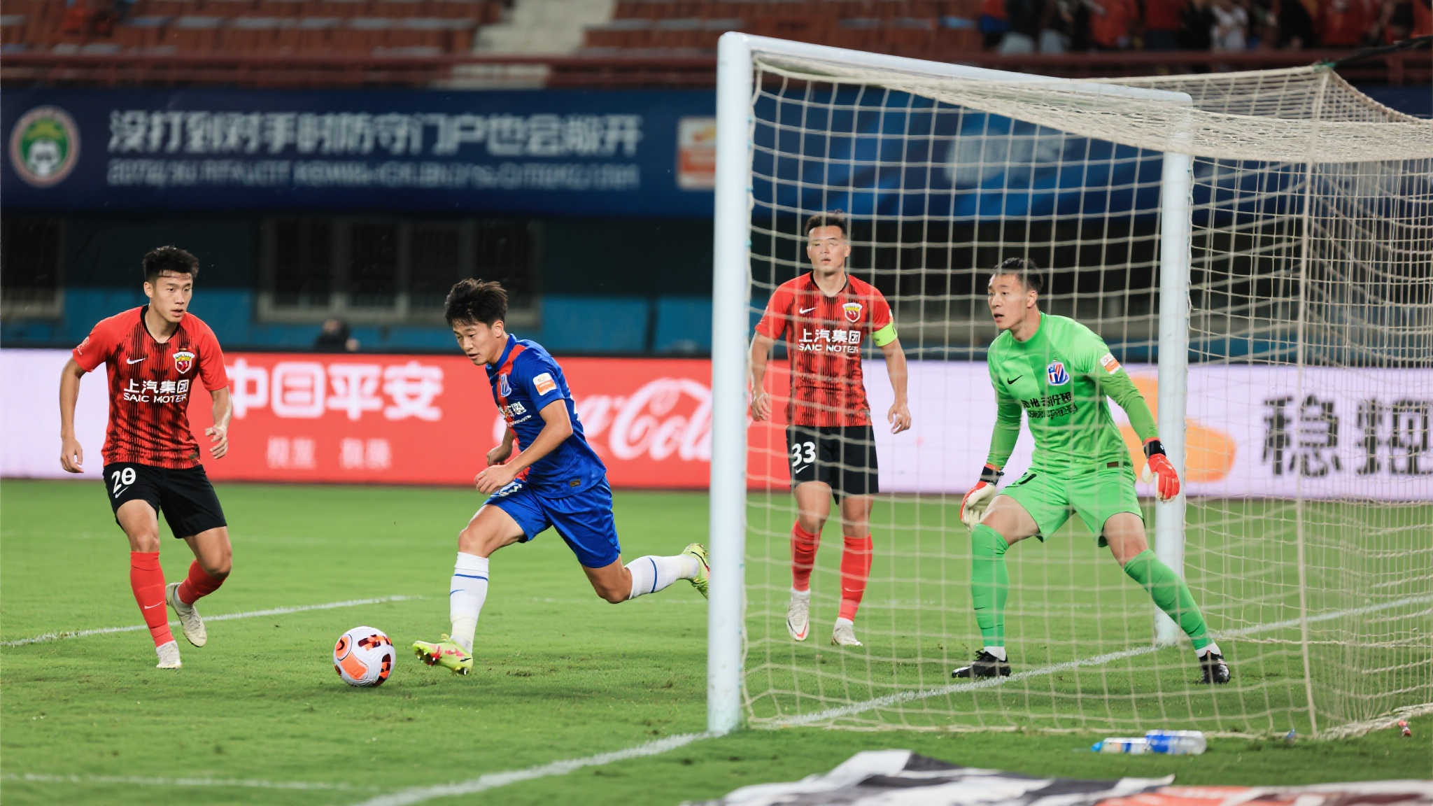 四、案例分析：上赛季经典一役的启示
回顾上赛季的